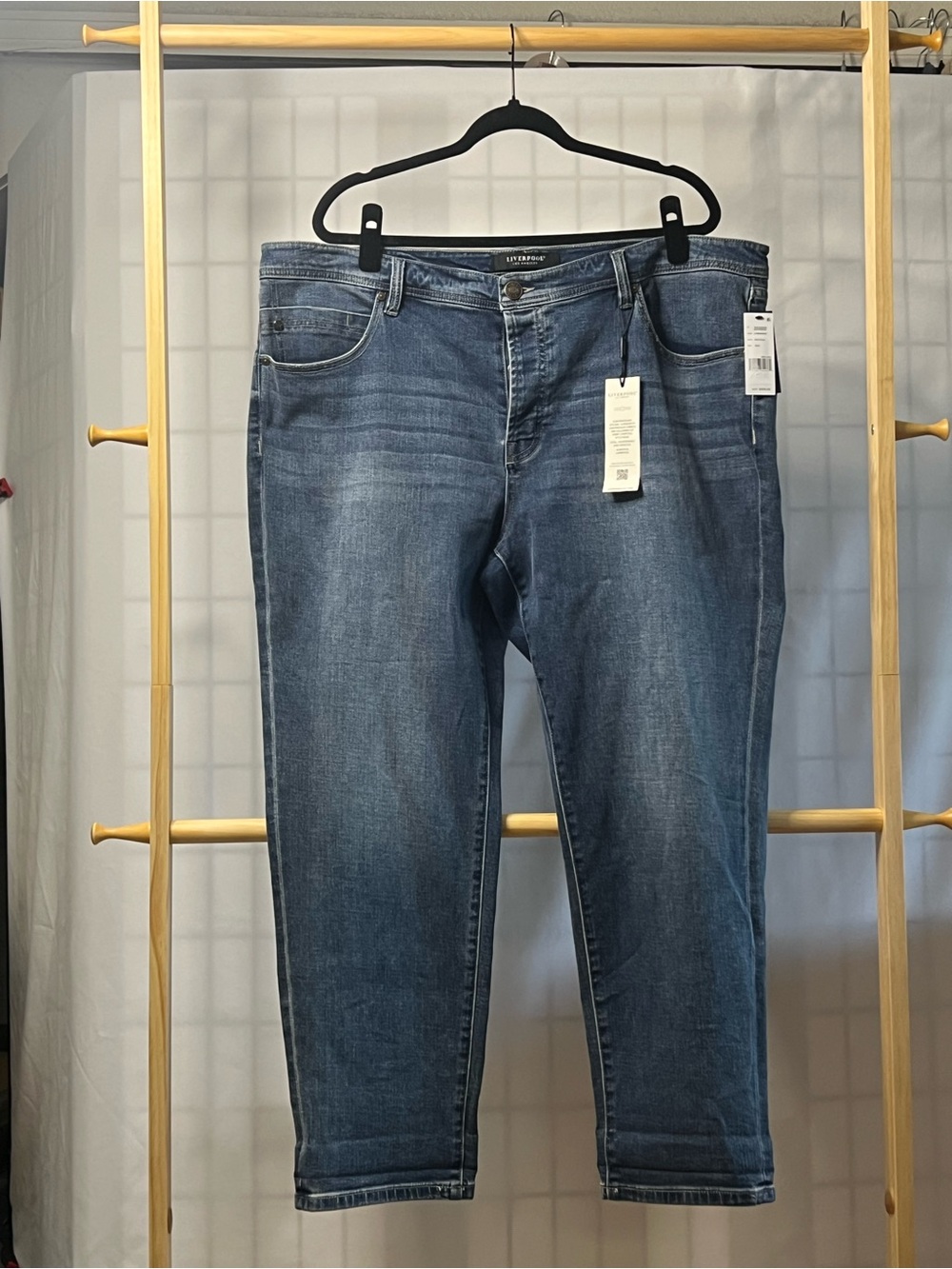 Liverpool LA Eco Keeper Boyfriend Jeans 20W NWT Plus Stretch Denim